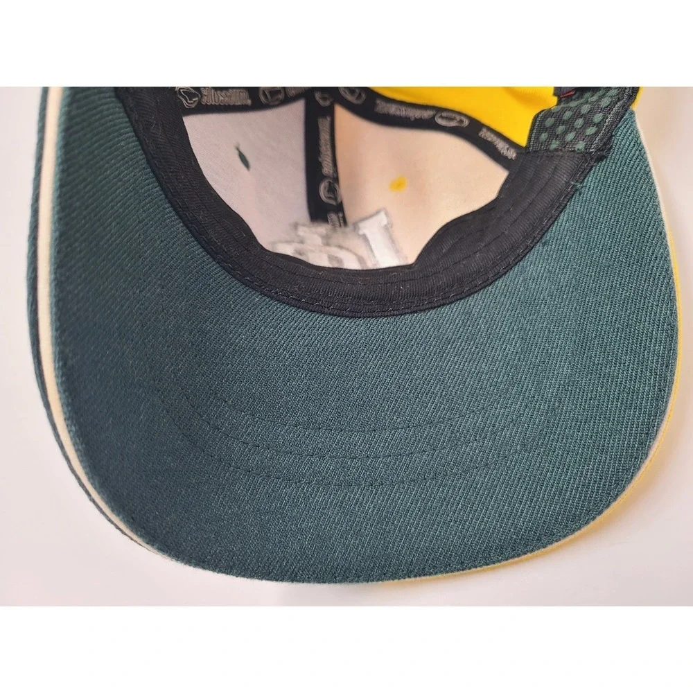 Vintage Oregon Ducks Hat Cap Flex‎ Fitted OSFM NCAA Green Yellow University of